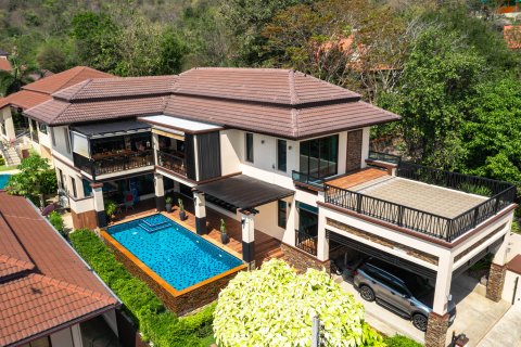 Villa in Hua Hin, Thailand 5 Schlafzimmer № 168509
