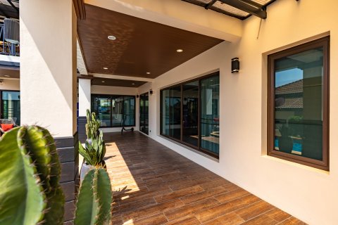 Villa in Hua Hin, Thailand 5 Schlafzimmer № 168509 - Foto 19