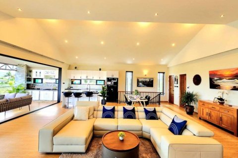 Casa de 4 dormitorios en Hua Hin, Tailandia № 168099 - foto 13