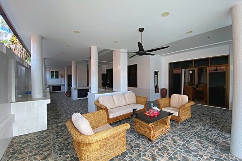 Casa de 3 dormitorios en Hua Hin, Tailandia № 168104 - foto 5