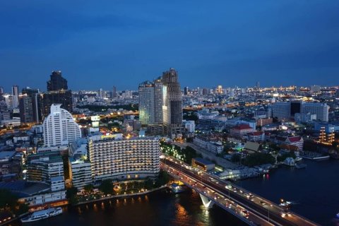 Condominio de 3 dormitorios en Khlong San, Bangkok, Tailandia № 134039 - foto 15
