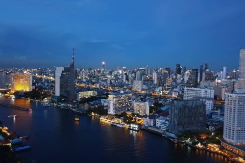 Condominio de 3 dormitorios en Khlong San, Bangkok, Tailandia № 134039 - foto 16
