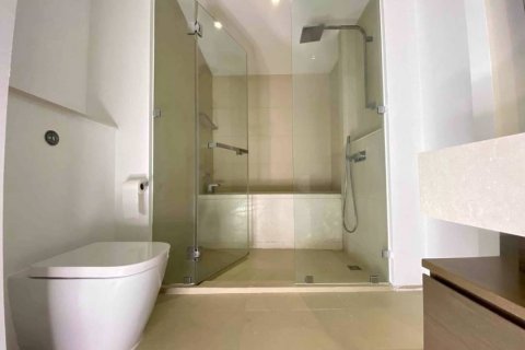 Condominio de 3 dormitorios en Khlong San, Bangkok, Tailandia № 134039 - foto 9