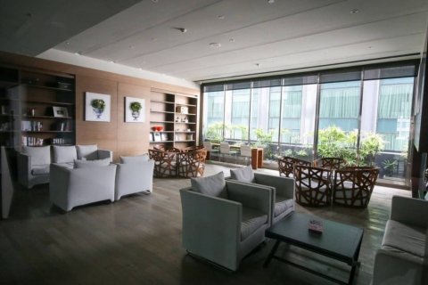 Condominio de 3 dormitorios en Watthana, Bangkok, Tailandia № 134040 - foto 7