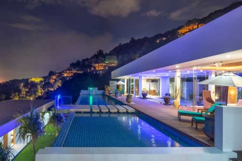 Chalet de 4 dormitorios en Kamala, Tailandia № 134044 - foto 5