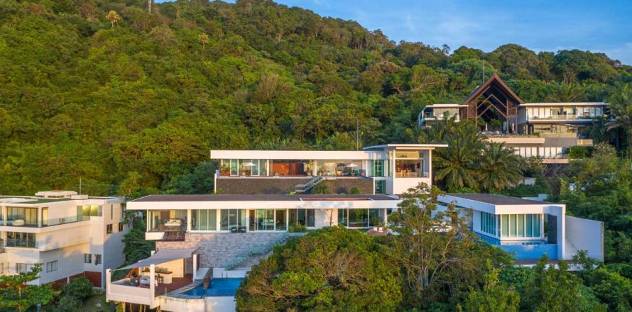 Chalet de 4 dormitorios en Kamala, Tailandia № 134044