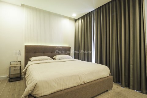 Condominio de 3 dormitorios en Sattahip, Tailandia № 62572 - foto 15