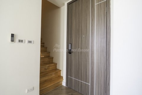 Condominio de 3 dormitorios en Sattahip, Tailandia № 62572 - foto 13