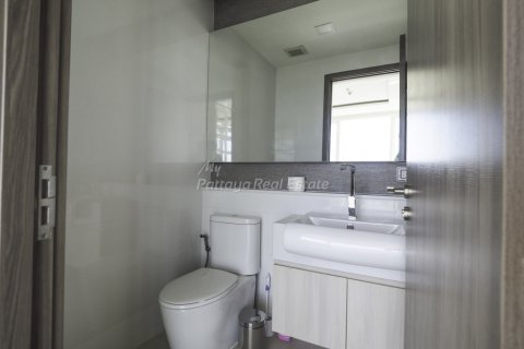 Condominio de 3 dormitorios en Sattahip, Tailandia № 62572 - foto 11