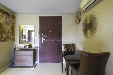 Condominio de 2 dormitorios en Pattaya, Tailandia № 62573 - foto 2
