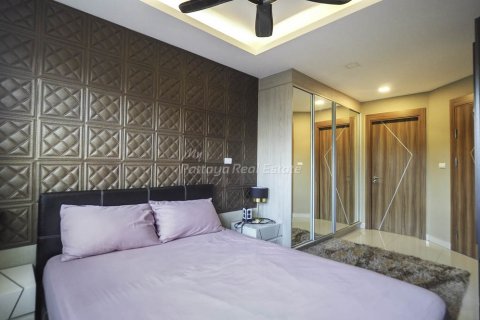 Condominio de 2 dormitorios en Pattaya, Tailandia № 62573 - foto 6