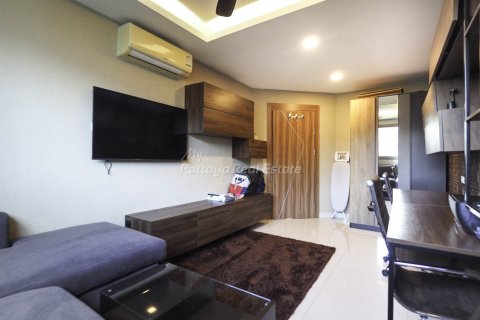Condominio de 2 dormitorios en Pattaya, Tailandia № 62573 - foto 15