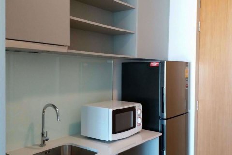 Condominio de 1 dormitorio en Bang Rak, Bangkok, Tailandia № 47498 - foto 3