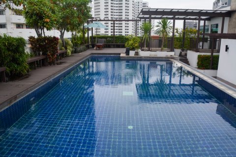 Condominio de 2 dormitorios en Bangkok, Tailandia № 66747 - foto 12