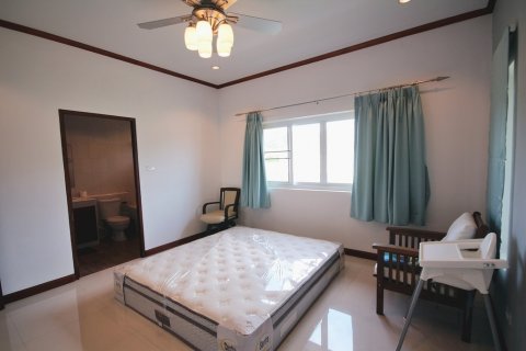 Haus in Hua Hin, Thailand 3 Schlafzimmer № 66751 - Foto 16