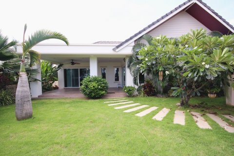 House in Hua Hin, Thailand 3 bedrooms № 66751