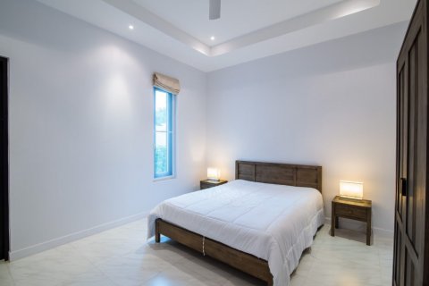 Casa de 3 dormitorios en Hua Hin, Tailandia № 66748 - foto 11