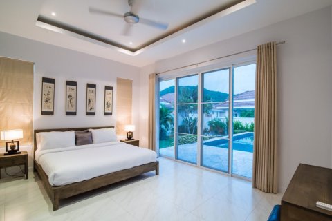 Casa de 3 dormitorios en Hua Hin, Tailandia № 66748 - foto 13