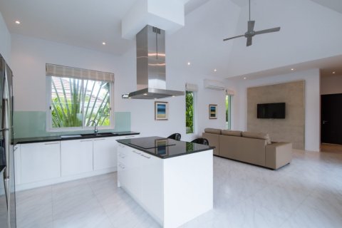Casa de 3 dormitorios en Hua Hin, Tailandia № 66748 - foto 6