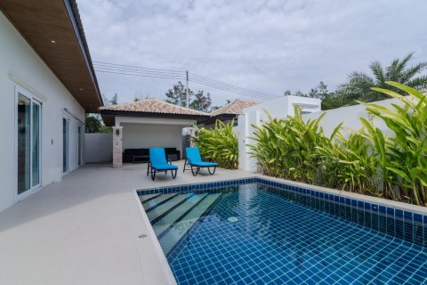 Casa de 3 dormitorios en Hua Hin, Tailandia № 66750 - foto 2