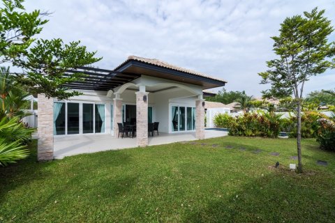 Casa de 3 dormitorios en Hua Hin, Tailandia № 66750 - foto 3