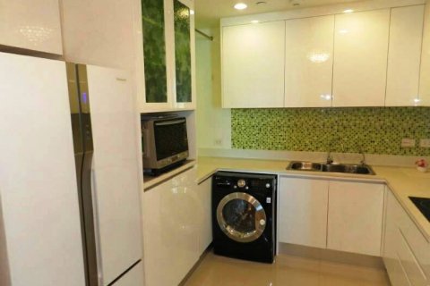 Condominio de 3 dormitorios en Bangkok, Tailandia № 66752 - foto 2