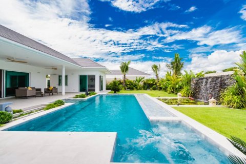 Chalet de 3 dormitorios en Hua Hin, Tailandia № 134518 - foto 3