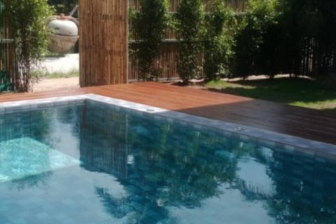 Chalet de 3 dormitorios en Surat Thani, Tailandia № 134522 - foto 10