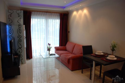 Condominio de 1 dormitorio en Jomtien Beach, Pattaya, Tailandia № 204399 - foto 2
