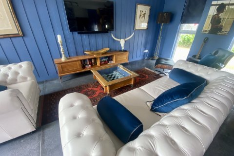 Chalet de 3 dormitorios en Ko Samui, Tailandia № 154150 - foto 10
