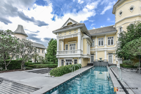 Casa de 6 dormitorios en Bangkok, Tailandia № 189089 - foto 6
