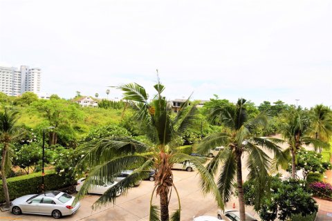Estudio en el condominio en Jomtien Beach, Pattaya, Tailandia № 174009 - foto 5