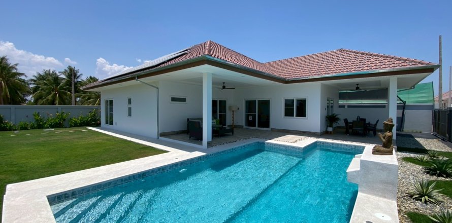 Chalet de 3 dormitorios en Hua Hin, Tailandia № 174011