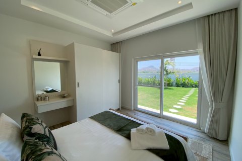 Chalet de 3 dormitorios en Hua Hin, Tailandia № 174011 - foto 29
