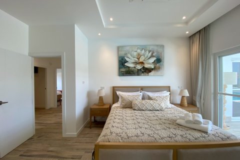 Chalet de 3 dormitorios en Hua Hin, Tailandia № 174011 - foto 24