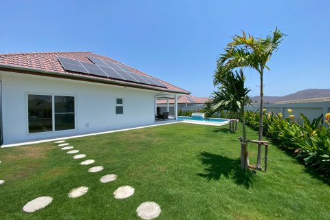 Chalet de 3 dormitorios en Hua Hin, Tailandia № 174011 - foto 3