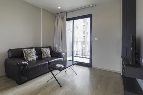 Condominio de 2 dormitorios en Pattaya, Tailandia № 63640 - foto 3