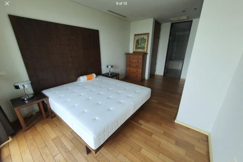 Condominio de 2 dormitorios en Khlong Toei, Bangkok, Tailandia № 63643 - foto 7