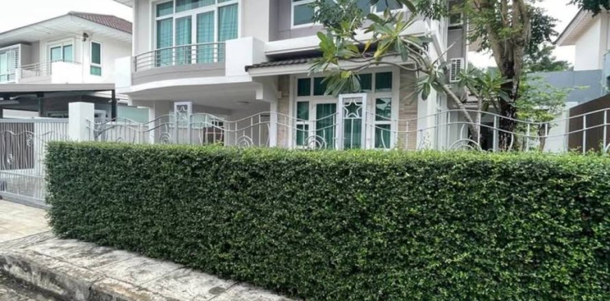 Casa de 4 dormitorios en Phuket, Tailandia № 154589