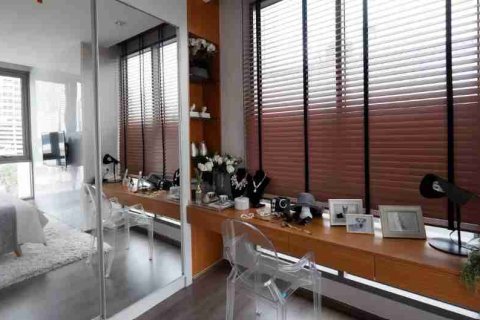 Condominio de 1 dormitorio en Bangkok, Tailandia № 184031 - foto 16