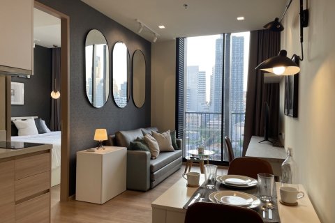 Studio in the Condo in Watthana, Bangkok, Thailand  № 138045