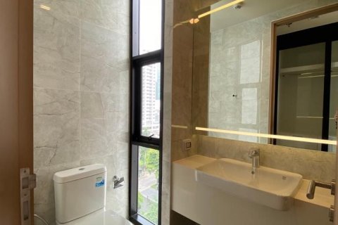 Estudio en el condominio en Watthana, Bangkok, Tailandia № 138045 - foto 7