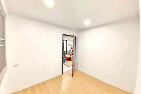 Condominio de 5 dormitorios en Bangkok, Tailandia № 118402 - foto 8