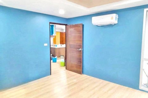 Condominio de 5 dormitorios en Bangkok, Tailandia № 118402 - foto 5