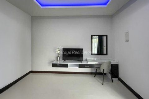 Casa de 3 dormitorios en Sattahip, Tailandia № 134796 - foto 10