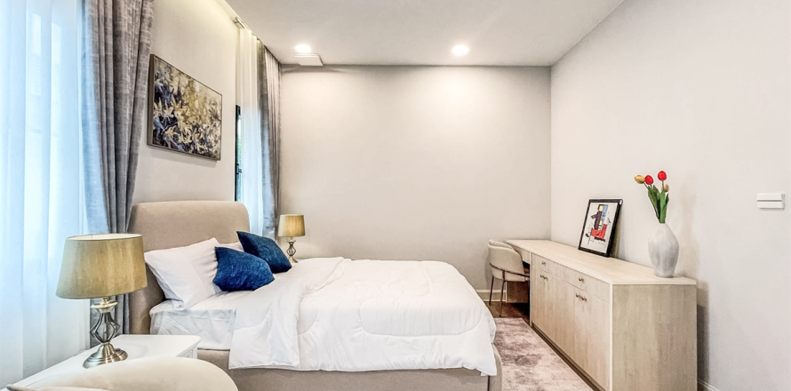 Haus in Bangkok, Thailand 5 Schlafzimmer № 189013