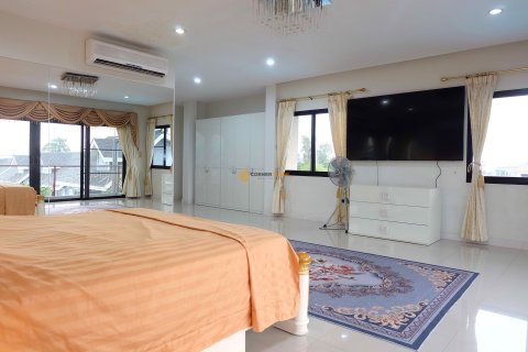 Estudio en Pattaya, Tailandia № 176457 - foto 28