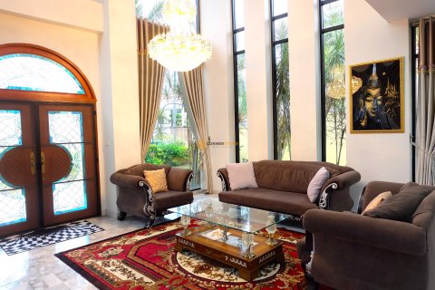 Estudio en Pattaya, Tailandia № 176457 - foto 13