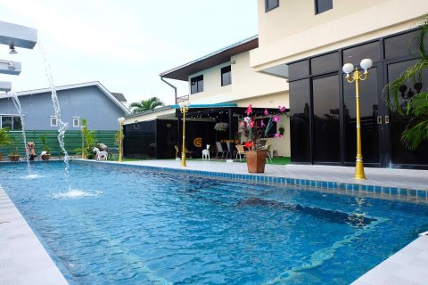 Estudio en Pattaya, Tailandia № 176457 - foto 2