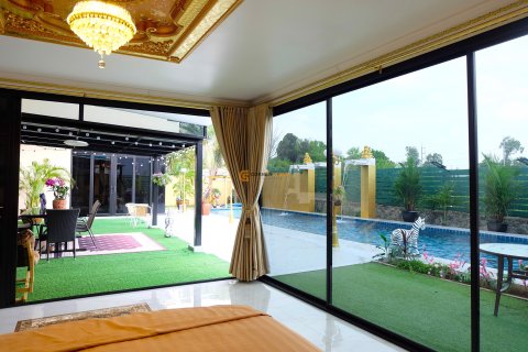 Estudio en Pattaya, Tailandia № 176457 - foto 20